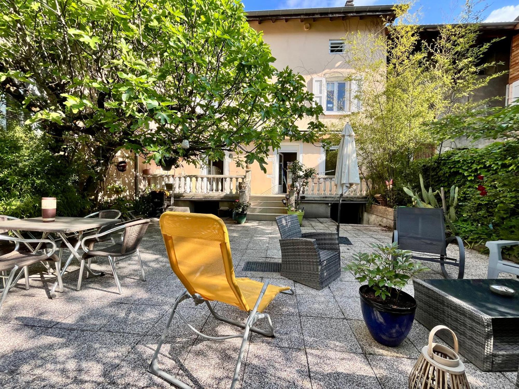 Rives  Le Jack' N Klo, Acces Terrasse De L'Etablissement 아파트 외부 사진